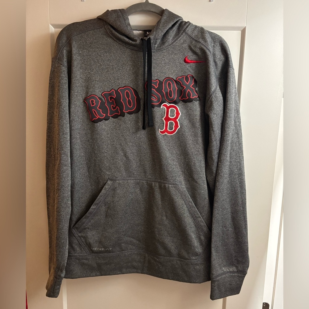 Nike Red Sox thermafit Gray Hoodie